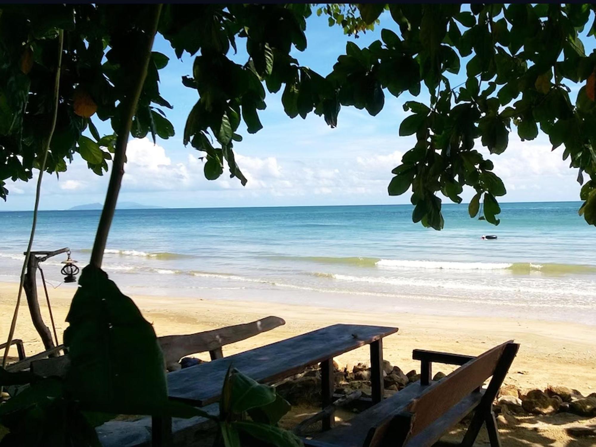 Bonhomie Beach Cottage Koh Jum Bagian luar foto